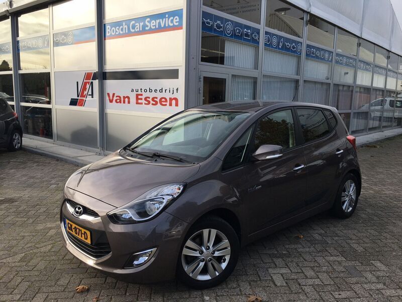 Bruin Gebruikt 2015 Hyundai ix20 GO! MPV | € 9.450 (Eerlijke prijs) - Afbeelding 1/4