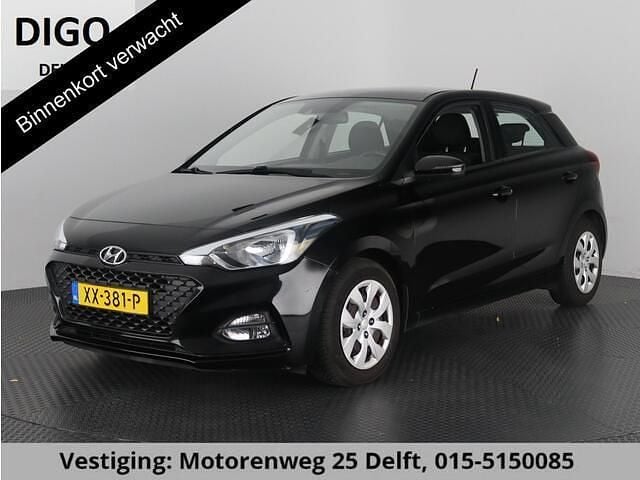 Zwart Occasion 2019 Hyundai i20 Hatchback | € 9.800 (Goede deal) - Afbeelding 1/3