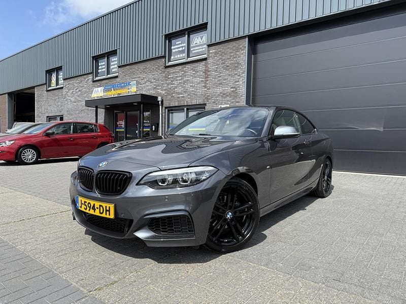 Grijs Occasion 2020 BMW 218 Executive Coupé | € 22.450 (Goede deal) - Afbeelding 1/4