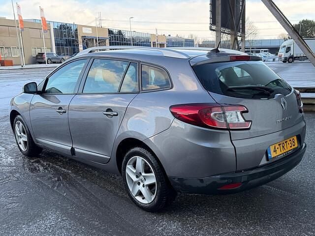 Occasion Renault Mégane GrandTour Expression 116 PK (85 kW) 2014 Grijs Stationwagen