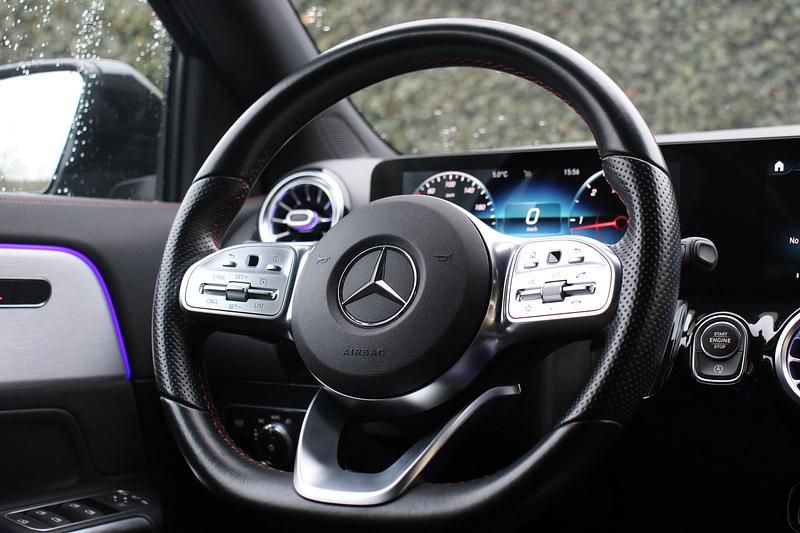 Occasion Mercedes GLA200 Business 2025 Blauw SUV