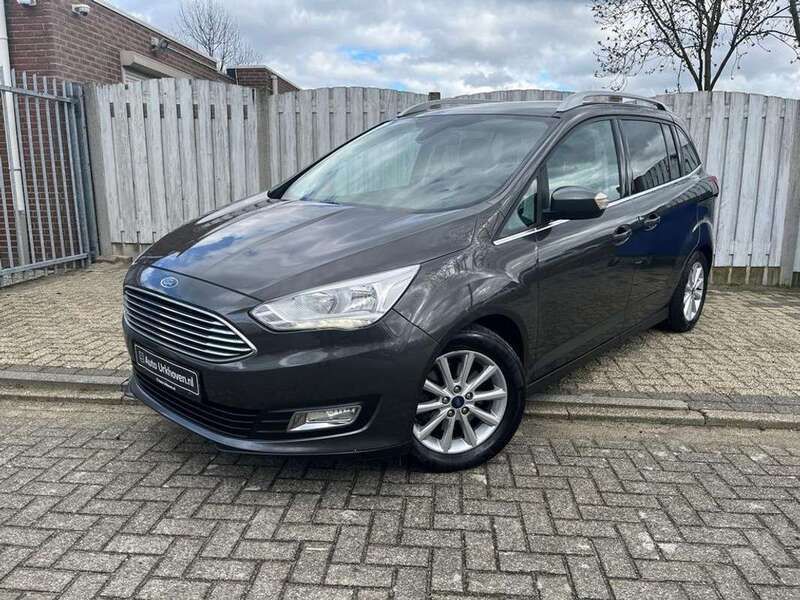 Grijs, metallic lak Gebruikt 2017 Ford Grand C-Max Titanium MPV | € 12.999 (Iets duurder) - Afbeelding 1/4