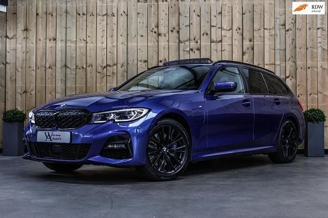 Blauw Gebruikt 2020 BMW 330 M Sport Stationwagen | € 33.950 (Iets duurder) - Afbeelding 1/4