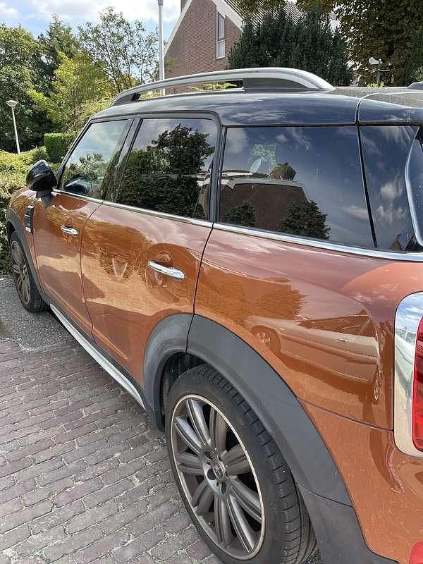 Bruin Gebruikt 2019 Mini Cooper Countryman SUV | € 23.995 (Goede deal) - Afbeelding 1/4