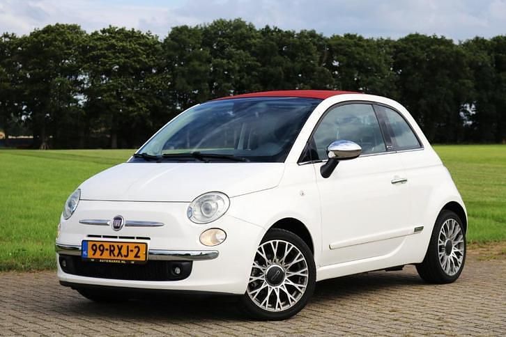 Gebruikt 2011 Fiat 500C Lounge Cabriolet | € 5.450 (Eerlijke prijs) - Afbeelding 1/4