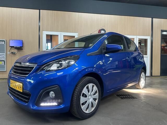 Blauw Gebruikt 2020 Peugeot 108 Active Hatchback | € 8.950 (Eerlijke prijs) - Afbeelding 1/4