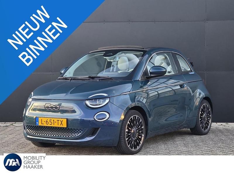 Groen Occasion 2021 Fiat 500e La Prima Cabriolet | € 19.400 (Eerlijke prijs) - Afbeelding 1/4