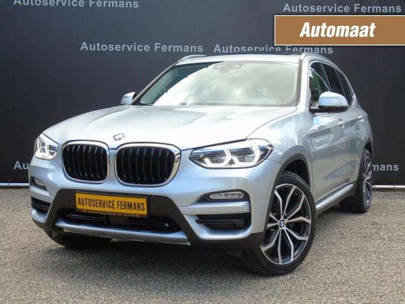 Zilver Gebruikt 2018 BMW X3 SUV | € 35.850 (Duur) - Afbeelding 1/4