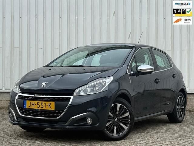 Grijs Gebruikt 2016 Peugeot 208 Allure Hatchback | € 6.949 (Eerlijke prijs) - Afbeelding 1/4
