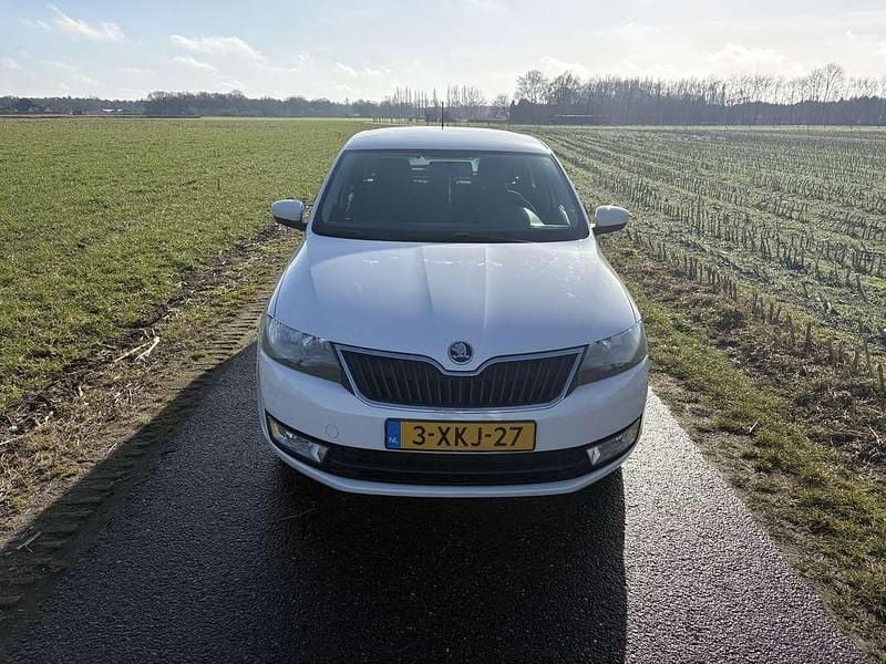 Occasion Skoda Rapid Elegance 105 PK (77 kW) 2013 Wit Hatchback