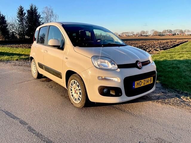 Occasion Fiat Panda Lounge 59 PK (43 kW) 2015 Beige (metallic) Hatchback