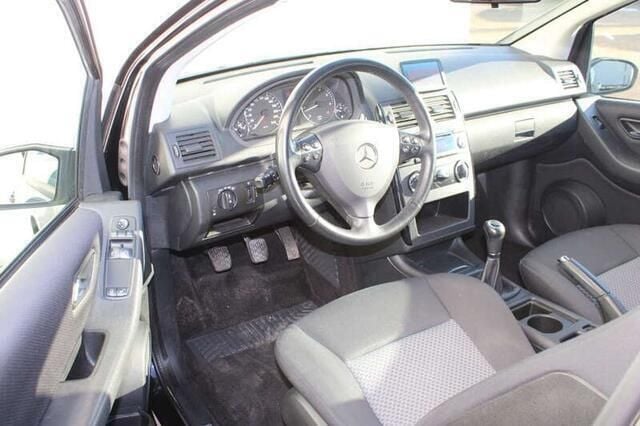 Zwart Gebruikt 2007 Mercedes A150 Hatchback | € 5.980 (Iets duurder) - Afbeelding 1/2