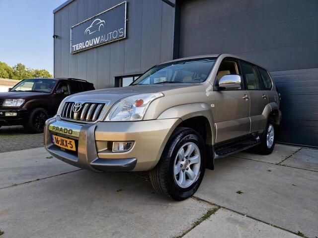 Beige Gebruikt 2005 Toyota Land Cruiser SUV | € 22.940 (Goede deal) - Afbeelding 1/4
