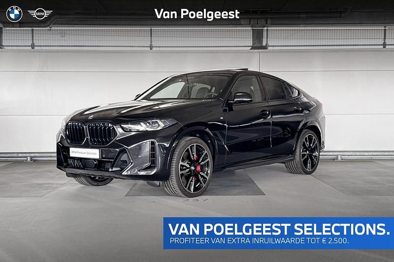 Saphirschwarz metallic (zwart metallic) Gebruikt 2024 BMW X6 Comfort Edition SUV | € 117.500 (Duur) - Afbeelding 1/4