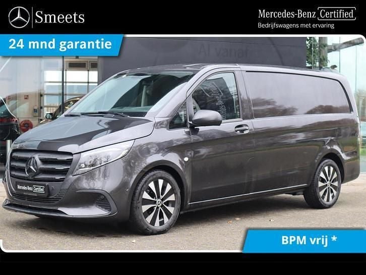 Zwart Gebruikt 2024 Mercedes Vito Van | € 46.888 (Super prijs) - Afbeelding 1/4