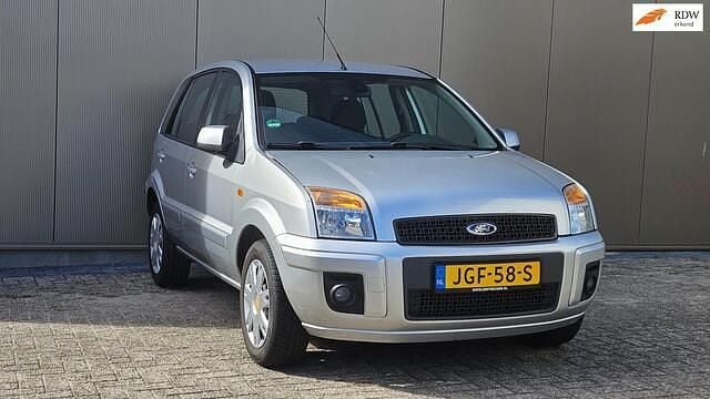 Occasion Ford Fusion Futura 101 PK (74 kW) 2010 Grijs MPV