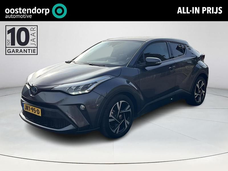 Grijs Occasion 2025 Toyota C-HR SUV | € 26.880 (Super prijs) - Afbeelding 1/4