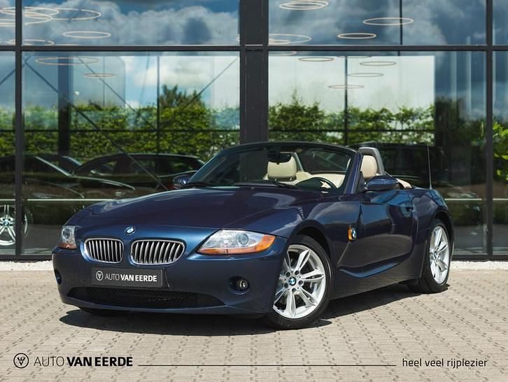 Blauw Occasion 2003 BMW Z4 Cabriolet | € 21.950 - Afbeelding 1/4