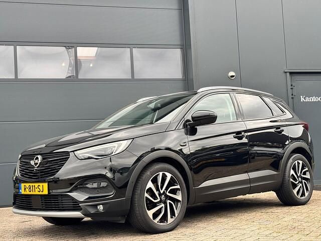 Zwart Occasion 2018 Opel Grandland X Innovation SUV | € 15.950 (Goede deal) - Afbeelding 1/4
