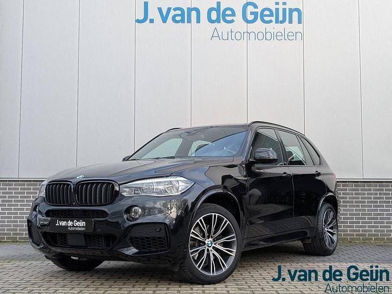 Zwart Occasion 2018 BMW X5 Comfort Edition SUV | € 33.850 (Iets duurder) - Afbeelding 1/4