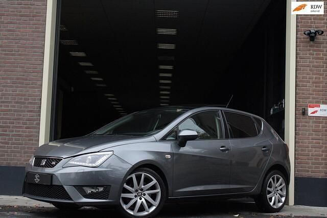 Grijs Gebruikt 2016 Seat Ibiza FR Hatchback | € 11.990 (Iets duurder) - Afbeelding 1/4