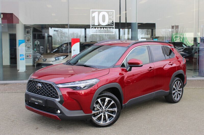 Gebruikt 2024 Toyota Corolla Cross Style SUV | € 37.590 - Afbeelding 1/1