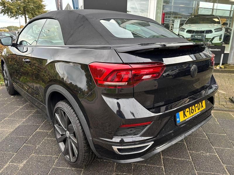 Occasion VW T-Roc Cabriolet R-line 150 PK (110 kW) 2020 Deep black pearl / zwart dak Cabriolet