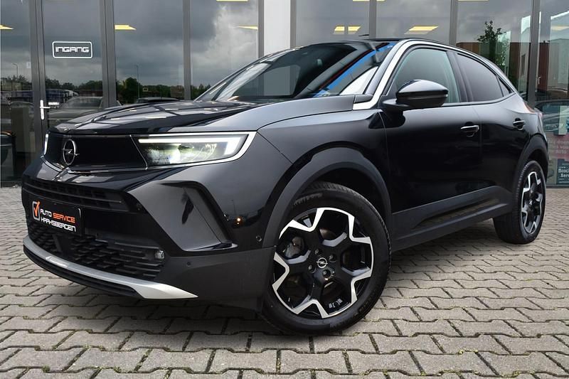 Zwart Gebruikt 2023 Opel Mokka Ultimate SUV | € 25.750 (Eerlijke prijs) - Afbeelding 1/4