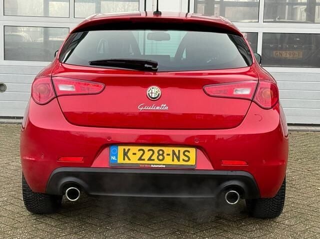 Occasion Alfa Romeo Giulietta Quadrifoglio Verde 241 PK (177 kW) 2016 Rood (metallic) Hatchback