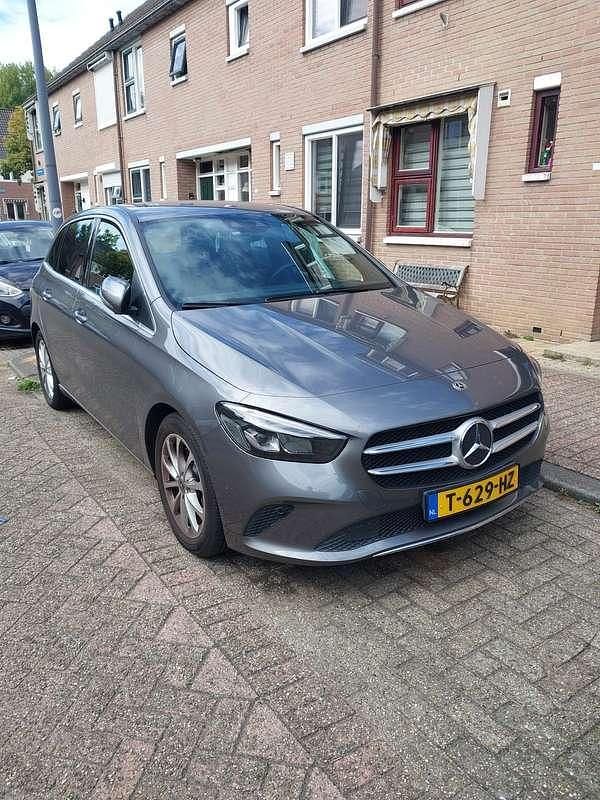 Gebruikt 2019 Mercedes B200 Progressive MPV | € 20.500 (Goede deal) - Afbeelding 1/4