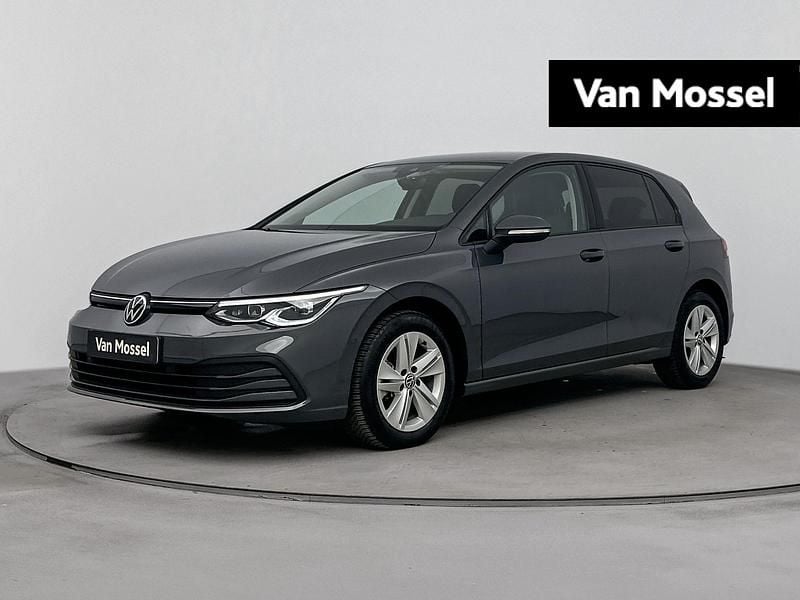 Occasion VW Golf VIII Business 131 PK (96 kW) 2022 Grijs Hatchback
