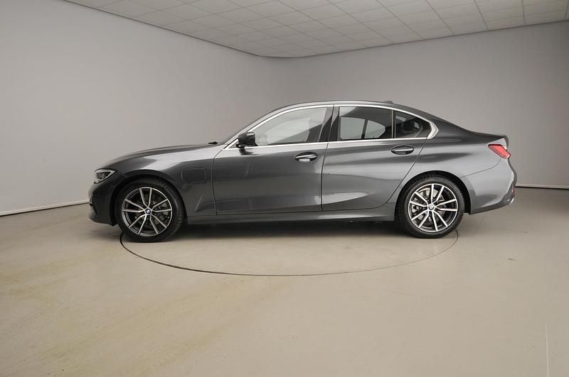 Occasion BMW 320e Comfort Edition 204 PK (150 kW) 2021 Grijs Sedan