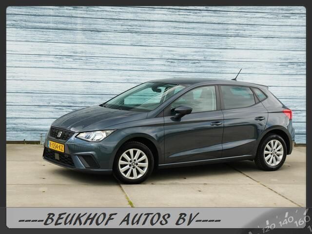 Grijs Gebruikt 2021 Seat Ibiza Business Hatchback | € 11.950 (Goede deal) - Afbeelding 1/4