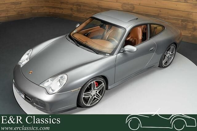 Grijs Gebruikt 2003 Porsche 911 Carrera 4S Coupé | € 49.950 - Afbeelding 1/4