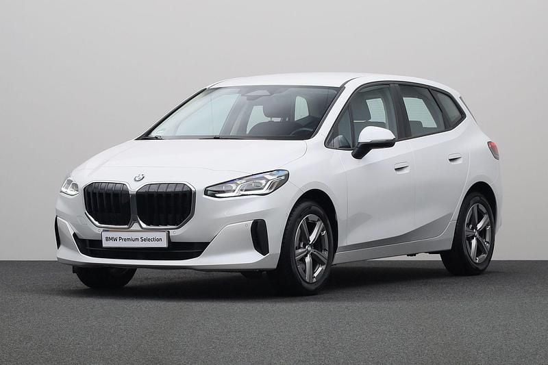 Wit Gebruikt 2022 BMW 220 Comfort Edition Stationwagen | € 33.880 - Afbeelding 1/4