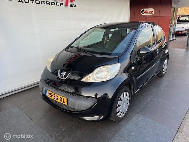 Occasion Peugeot 107 Urban Move 68 PK (50 kW) 2008 Zwart Hatchback