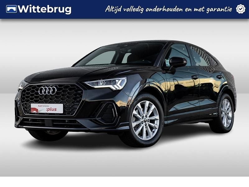 Zwart Gebruikt 2025 Audi Q3 Sportback Advanced SUV | € 49.950 (Iets duurder) - Afbeelding 1/2