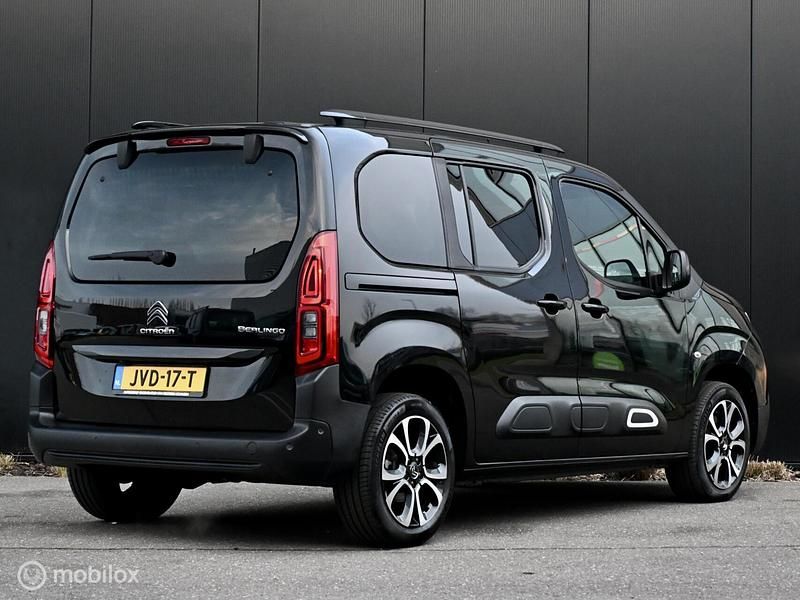 Occasion Citroën Berlingo Shine 131 PK (96 kW) 2026 Zwart MPV