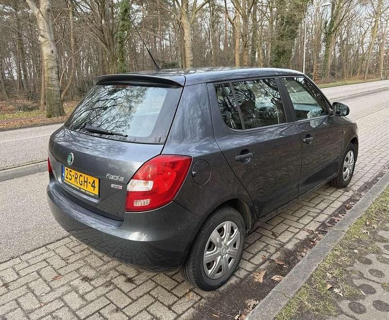 Occasion Skoda Fabia 60 PK (44 kW) 2011 Sedan