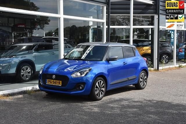 Blauw Gebruikt 2017 Suzuki Swift Hatchback | € 16.443 (Eerlijke prijs) - Afbeelding 1/4