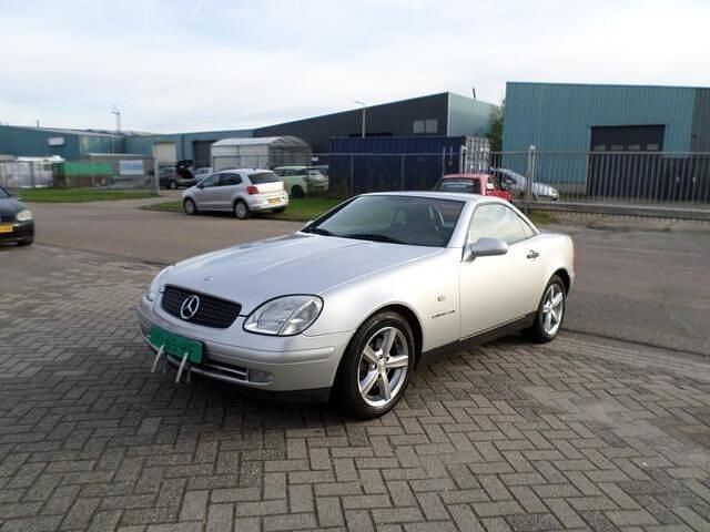 Occasion Mercedes SLK230 193 PK (141 kW) 2000 Grijs (metallic) Cabriolet