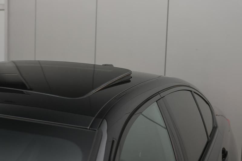 Occasion BMW 318 M Performance 156 PK (114 kW) 2024 Zwart, metallic lak Sedan