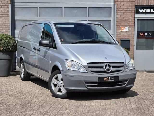 Zilver Gebruikt 2011 Mercedes Vito Van | € 4.750 (Super prijs) - Afbeelding 1/4
