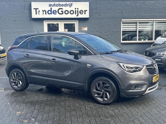 Grijs Gebruikt 2020 Opel Crossland X Innovation SUV | € 16.900 (Eerlijke prijs) - Afbeelding 1/4