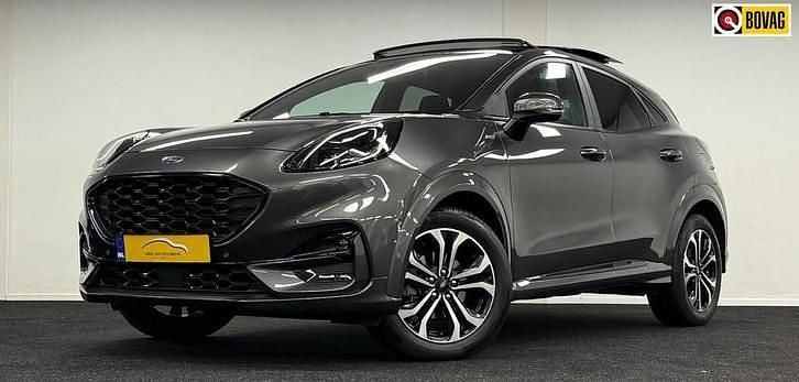Grijs (metallic) Occasion 2022 Ford Puma ST-Line X SUV | € 22.995 (Eerlijke prijs) - Afbeelding 1/3