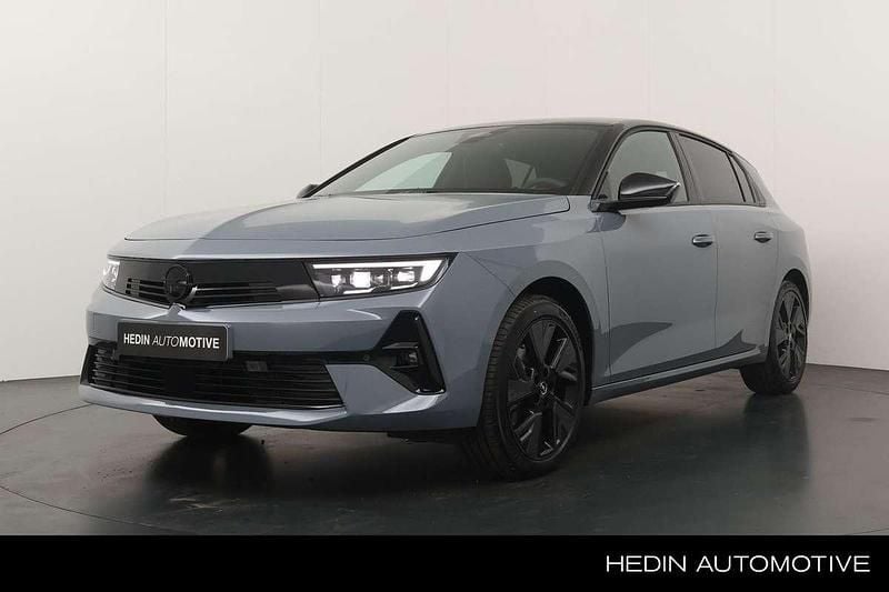 Grijs Nieuw 2025 Opel Astra Hatchback | € 45.346 - Afbeelding 1/4