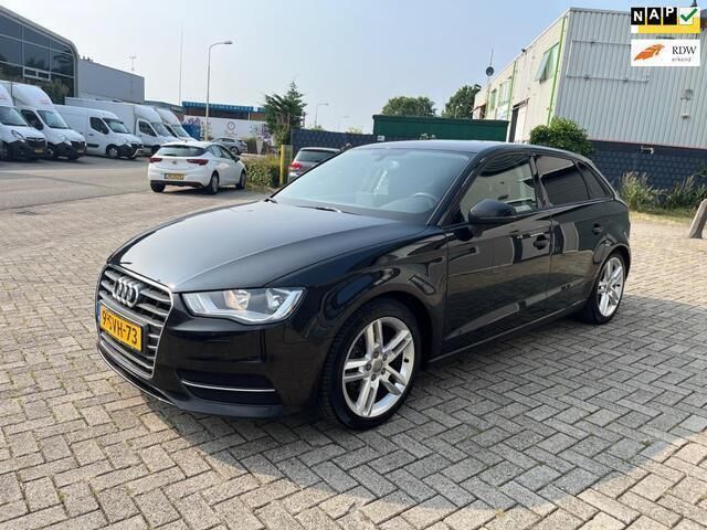 Occasion Audi A3 Sportback Attraction 150 PK (110 kW) 2014 Zwart Hatchback