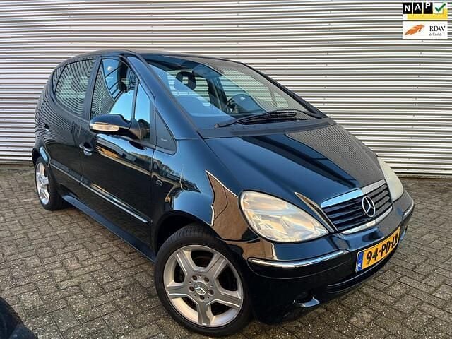 Zwart Gebruikt 2004 Mercedes A140 Elegance MPV | € 3.495 (Iets duurder) - Afbeelding 1/4