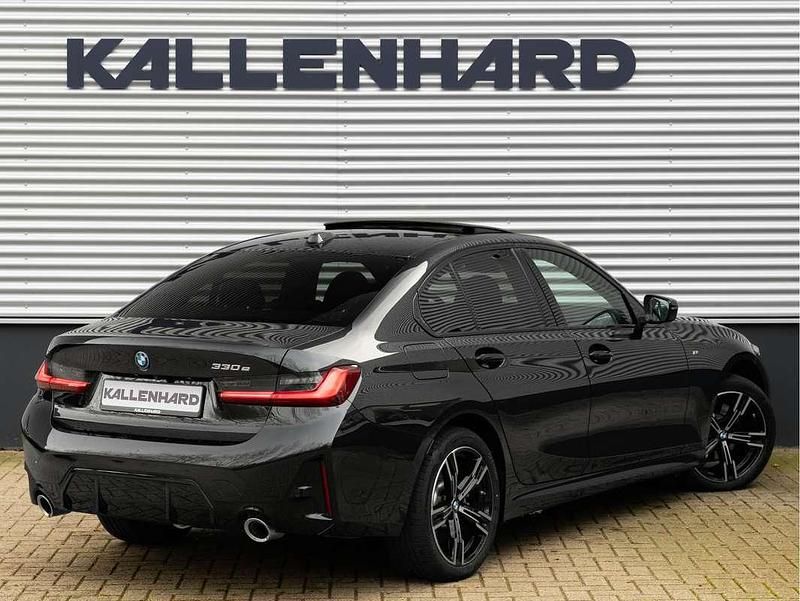 Occasion BMW 330e M Sport 292 PK (214 kW) 2025 Zwart Sedan