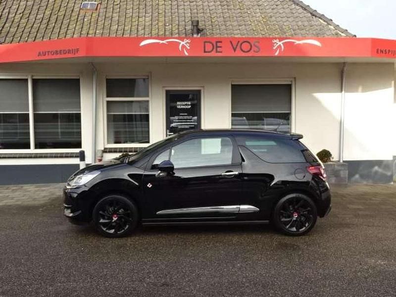 Occasion DS Automobiles DS3 Crossback Performance 110 PK (80 kW) 2018 Zwart SUV